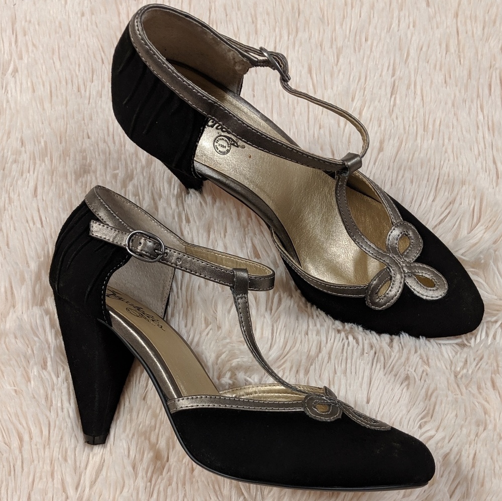 Seychelles T Strap Heels 7